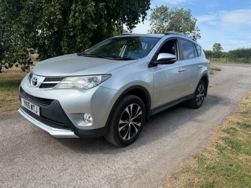 Toyota RAV4  2.2 D-CAT Invincible Auto 4WD Euro 5 5dr