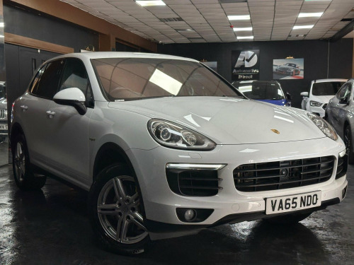 Porsche Cayenne  3.0 V6 E-Hybrid S TiptronicS 4WD Euro 6 (s/s) 5dr