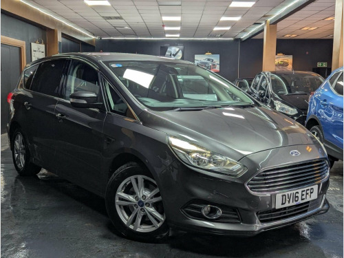 Ford S-MAX  2.0 TDCi Titanium Powershift Euro 6 (s/s) 5dr