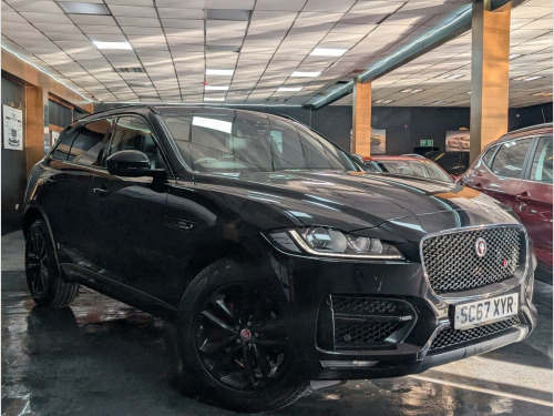 Jaguar F-PACE  2.0 D180 R-Sport Auto AWD Euro 6 (s/s) 5dr