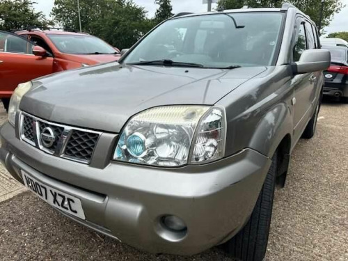 Nissan X-Trail  2.2 dCi Columbia 5dr