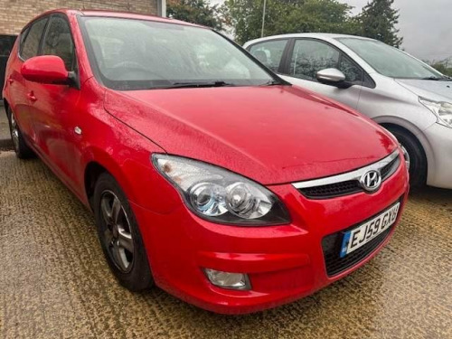 Hyundai i30  1.4 Comfort Euro 4 5dr