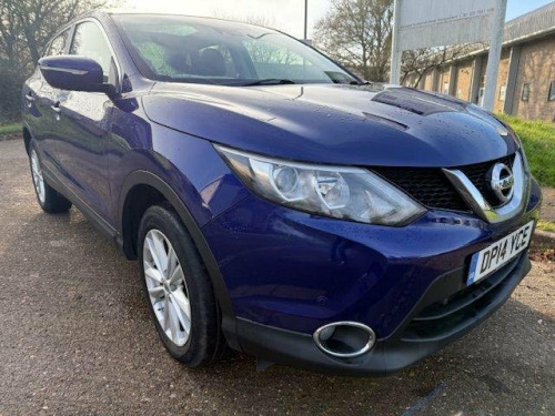 Nissan Qashqai  1.2 DIG-T Acenta Premium 2WD Euro 5 (s/s) 5dr