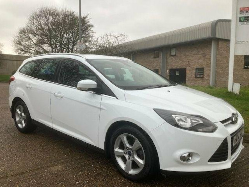 Ford Focus  1.6 TDCi Zetec Navigator Euro 5 (s/s) 5dr