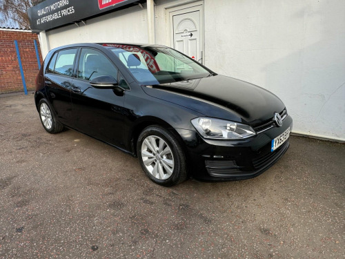 Volkswagen Golf  2.0 TDI BlueMotion Tech SE Euro 5 (s/s) 5dr