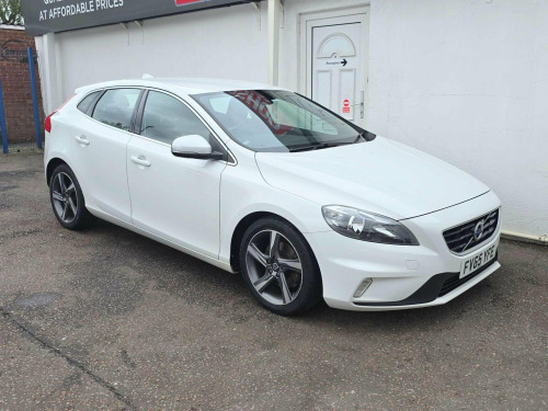 Volvo V40  2.0 D2 R-Design Euro 6 (s/s) 5dr