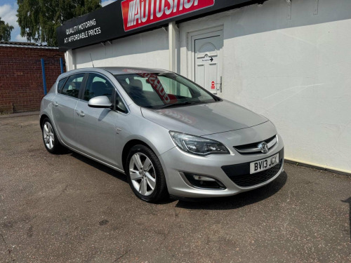 Vauxhall Astra  1.6 16v SRi Euro 5 5dr