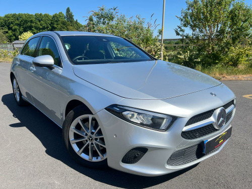 Mercedes-Benz A-Class  2.0 A200d Sport