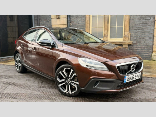 Volvo V40  2.0 T5 Pro Auto AWD Euro 6 (s/s) 5dr 