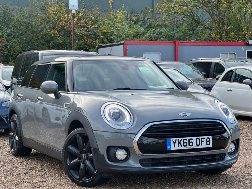 MINI Clubman  2.0 Cooper D Auto Euro 6 (s/s) 6dr