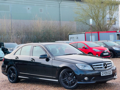 Mercedes-Benz C-Class C220 2.1 C220 CDI Sport Auto Euro 4 4dr