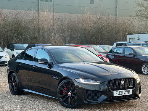 Jaguar XE  2.0 P250i R-Dynamic Black Auto Euro 6 (s/s) 4dr