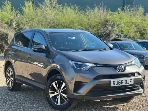 Toyota RAV4  2.0 D-4D Active Euro 6 (s/s) 5dr (Safety Sense)