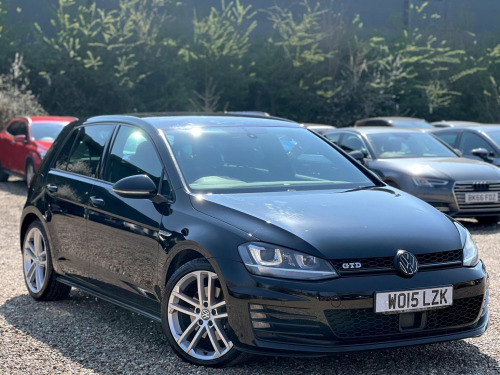 Volkswagen Golf  2.0 TDI BlueMotion Tech GTD Euro 6 (s/s) 5dr
