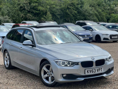BMW 3 Series  2.0 320d SE Touring Auto xDrive Euro 5 (s/s) 5dr