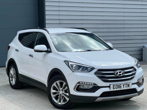 Hyundai Santa Fe  2.2 CRDi Blue Drive Premium 4WD Euro 6 (s/s) 5dr