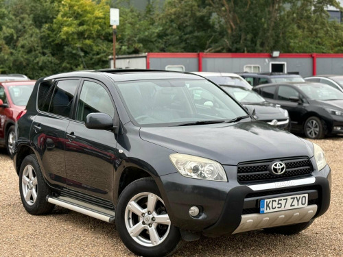 Toyota RAV4  2.0 XT-R 4WD 5dr