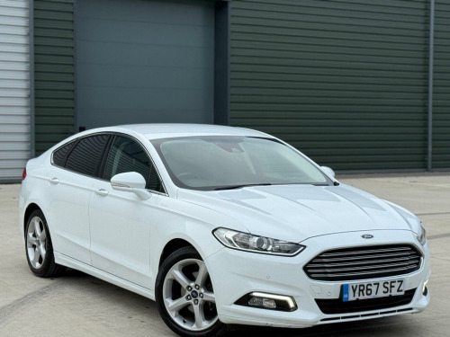Ford Mondeo  2.0 TDCi Titanium Euro 6 (s/s) 5dr