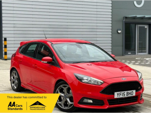 Ford Focus  2.0 TDCi ST-2 Euro 6 (s/s) 5dr 