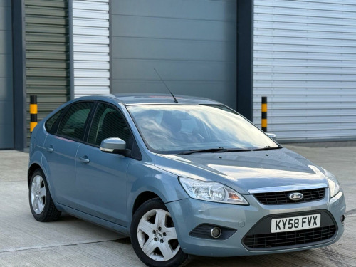 Ford Focus  1.6 Style 5dr 