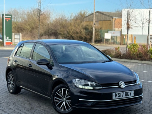 Volkswagen Golf  2.0 TDI BlueMotion Tech SE Nav DSG Euro 6 (s/s) 5dr 