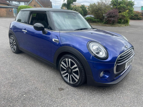 MINI Hatch  1.5 Cooper D Steptronic Euro 6 (s/s) 3dr