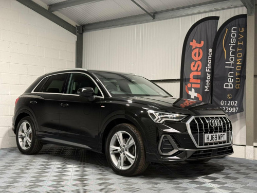 Audi Q3  1.5 TFSI CoD 35 S line Euro 6 (s/s) 5dr