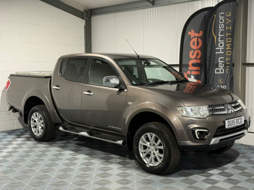 Mitsubishi L200  2.5 DI-D Barbarian Auto 4WD Euro 5 4dr (LB)