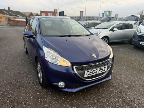 Peugeot 208  1.4 HDi Allure Euro 5 5dr