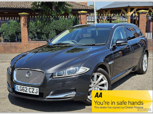 Jaguar XF  3.0d V6 Premium Luxury Sportbrake Auto Euro 5 (s/s) 5dr