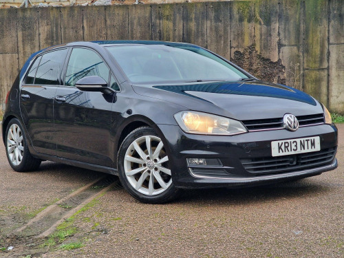 Volkswagen Golf  2.0 TDI BlueMotion Tech GT Euro 5 (s/s) 5dr