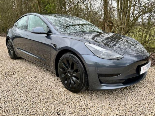 Tesla Model 3  Standard Range Plus