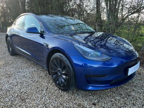Tesla Model 3  Standard Range Plus