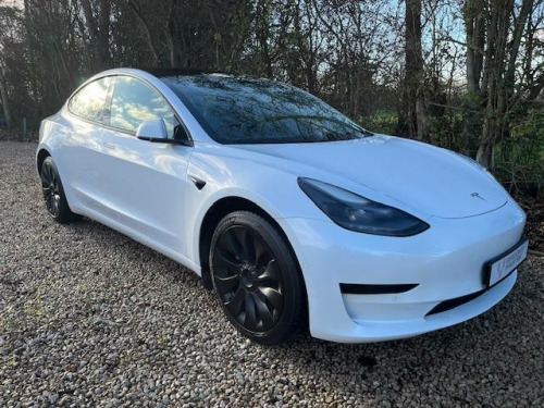 Tesla Model 3  Standard Range Plus