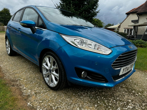 Ford Fiesta  1.6 TDCi Titanium X Euro 5 5dr