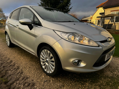 Ford Fiesta  1.4 Titanium 5dr