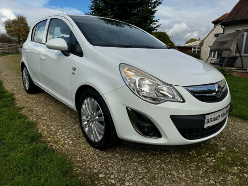Vauxhall Corsa  1.2 16V Excite Euro 5 5dr (A/C)