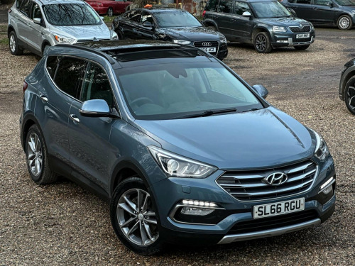 Hyundai Santa Fe  2.2 CRDi Blue Drive Premium SE 4WD Euro 6 (s/s) 5dr (7 Seat)