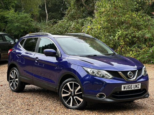 Nissan Qashqai  1.6 DIG-T Tekna 2WD Euro 6 (s/s) 5dr