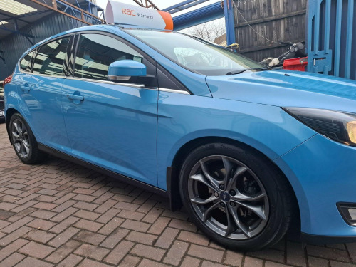 Ford Focus  1.0T EcoBoost Titanium Euro 6 (s/s) 5dr