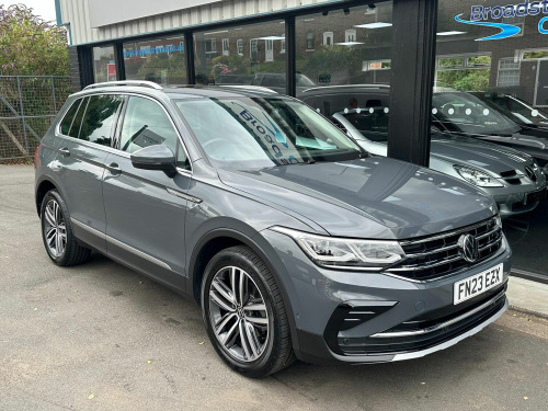 Volkswagen Tiguan  1.5 TSI Elegance DSG Euro 6 (s/s) 5dr