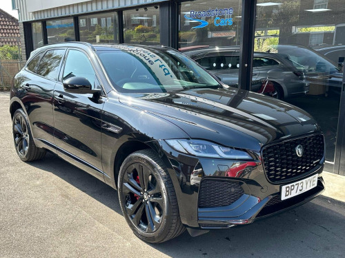 Jaguar F-PACE  2.0 D200 MHEV R-Dynamic HSE Black Auto AWD Euro 6 (s/s) 5dr
