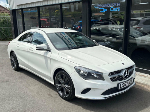 Mercedes-Benz CLA  2.1 CLA200d Sport Coupe 7G-DCT Euro 6 (s/s) 4dr