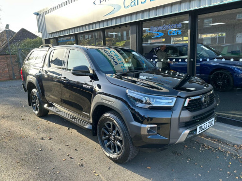 Toyota Hi-Lux  2.8 D-4D Invincible X Auto 4WD Euro 6 (s/s) 4dr