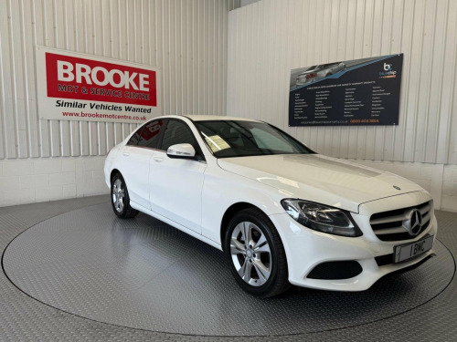 Mercedes-Benz C-Class C220 2.1 C220 BlueTEC SE Euro 6 (s/s) 4dr