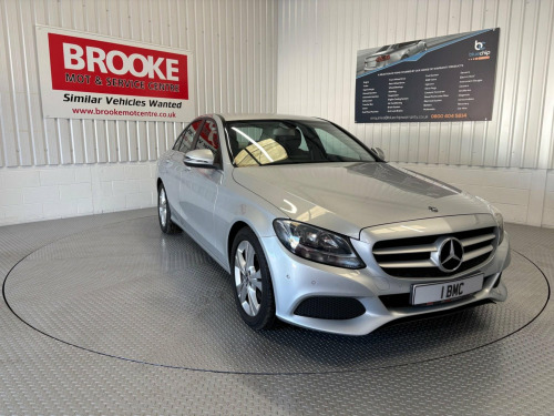 Mercedes-Benz C-Class C220 2.1 C220 BlueTEC SE Euro 6 (s/s) 4dr