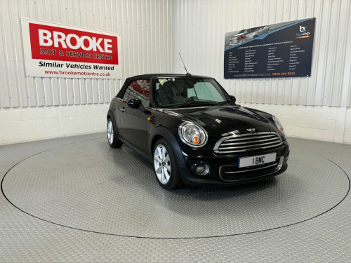 MINI Convertible  1.6 Cooper Euro 5 (s/s) 2dr