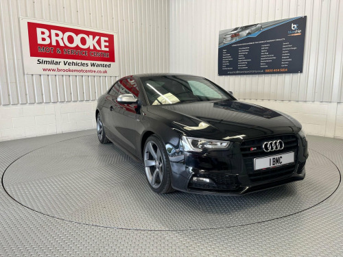 Audi S5  3.0 TFSI V6 Black Edition S Tronic quattro Euro 5 (s/s) 2dr