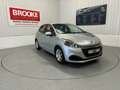 Peugeot 208  1.2 PureTech Active Euro 6 5dr