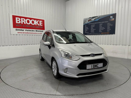 Ford B-Max  1.0T EcoBoost Titanium Euro 5 (s/s) 5dr